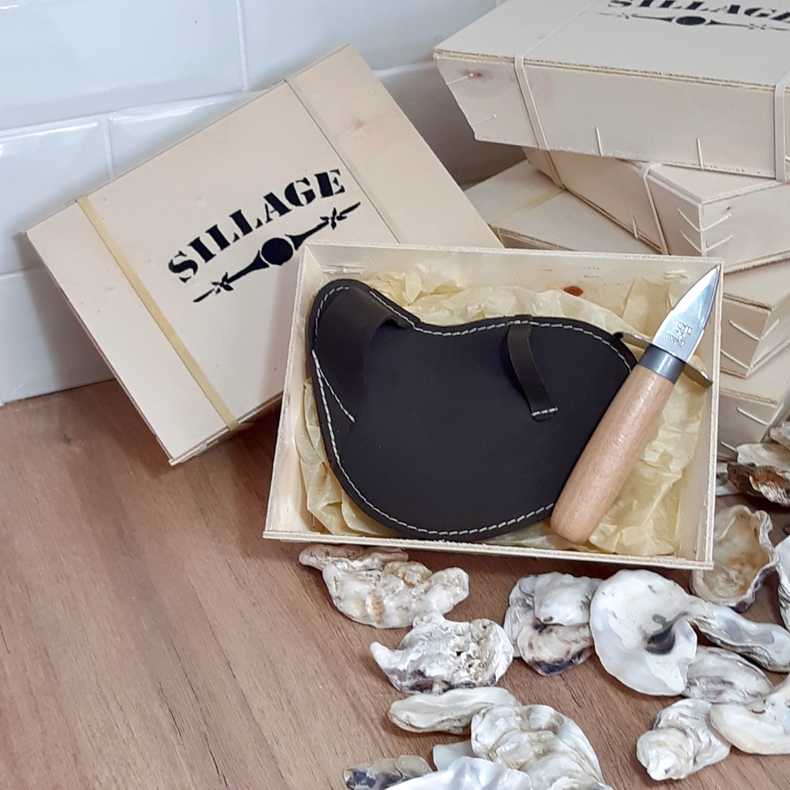 coffret cadeau gaucher marron