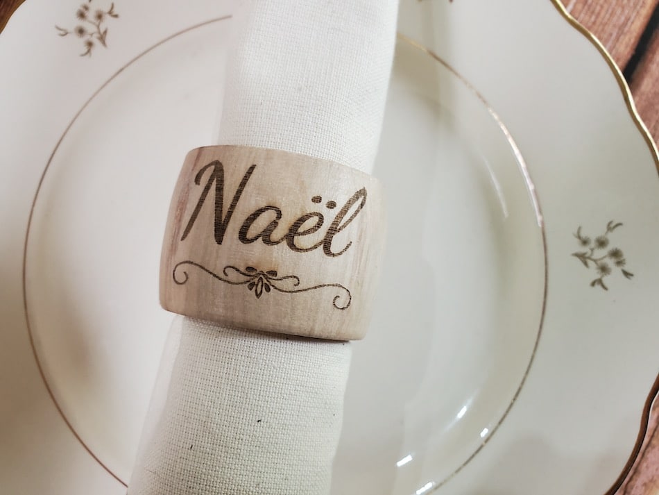 rond de serviette en bois français